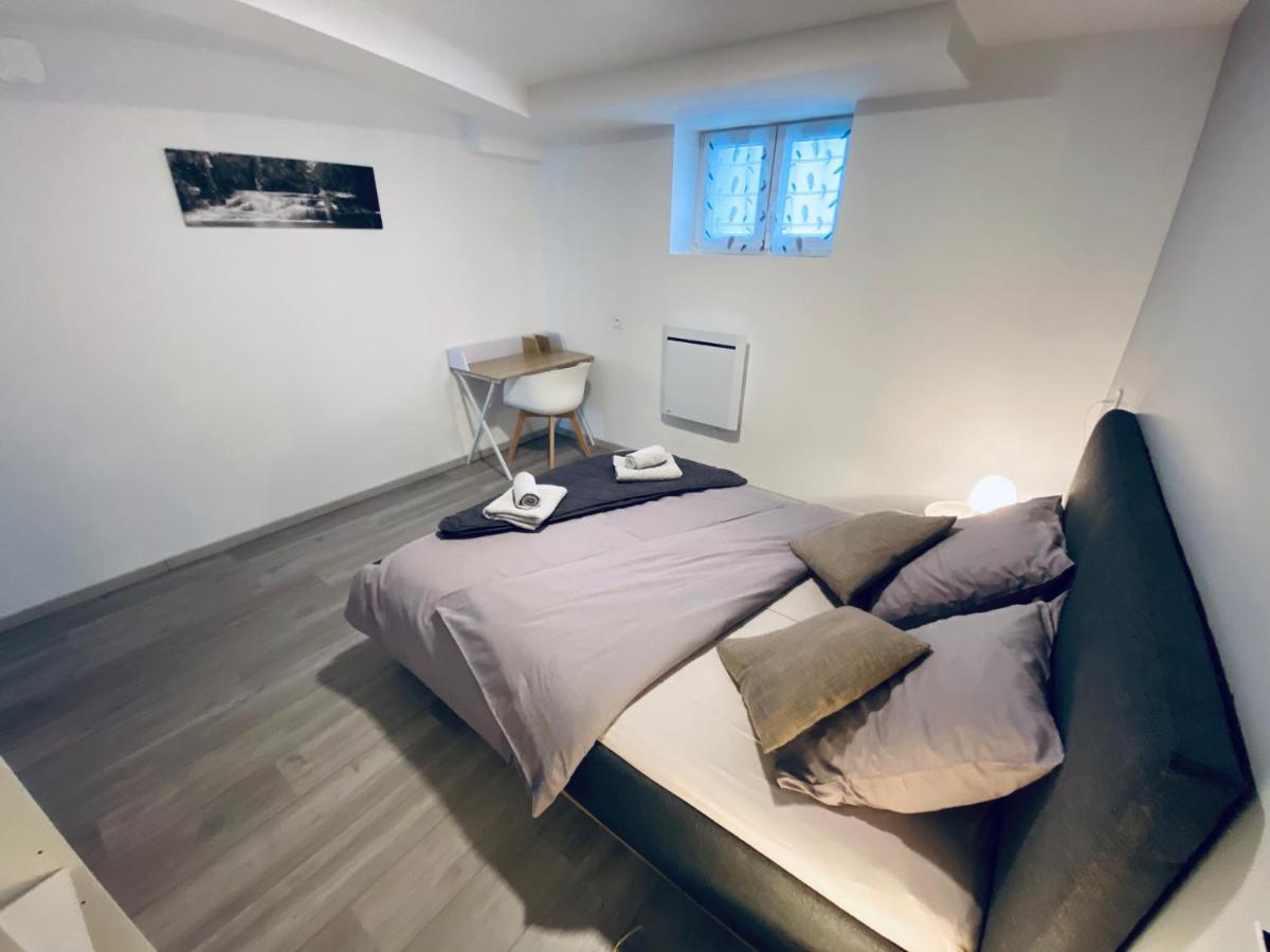 Toul Appartement Entier Avec Parking Prive Au Calme Cosy A Etage Avec Balcon Kültér fotó